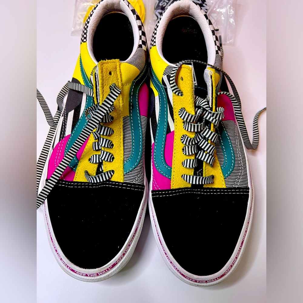 Old Skool Vans Juxtapoze Pack
